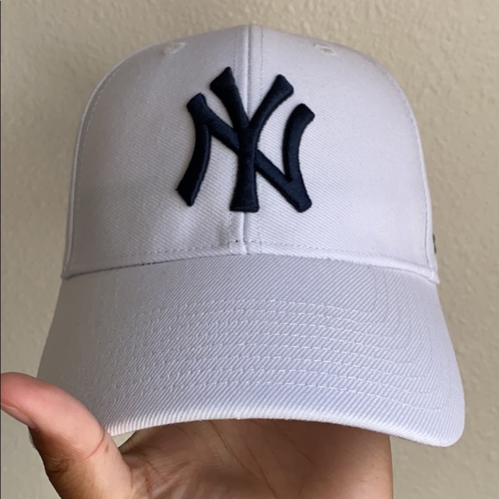 New York Yankees baseball cap